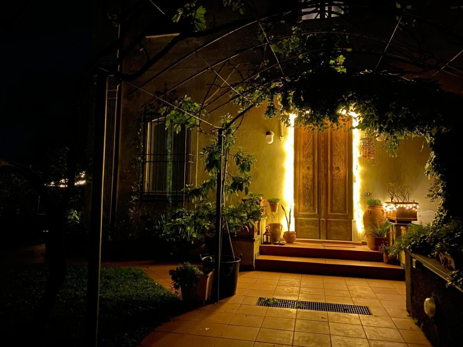 Bed and Breakfast Caligo Специя Экстерьер фото